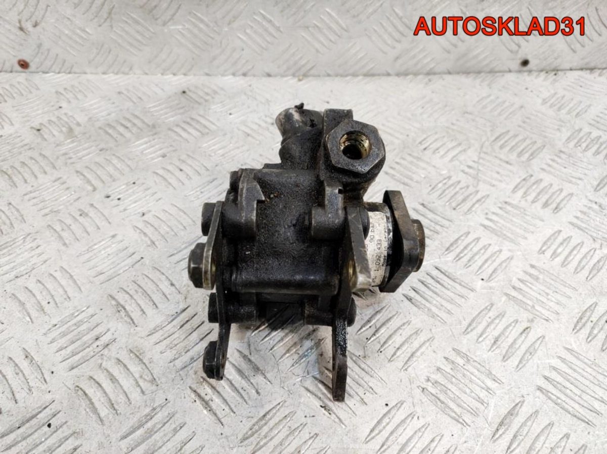 Насос гидроусилителя BMW E36 32411092433 - АвтоСклад31.рф - авторазборка контрактные б/у запчасти в г. Белгород