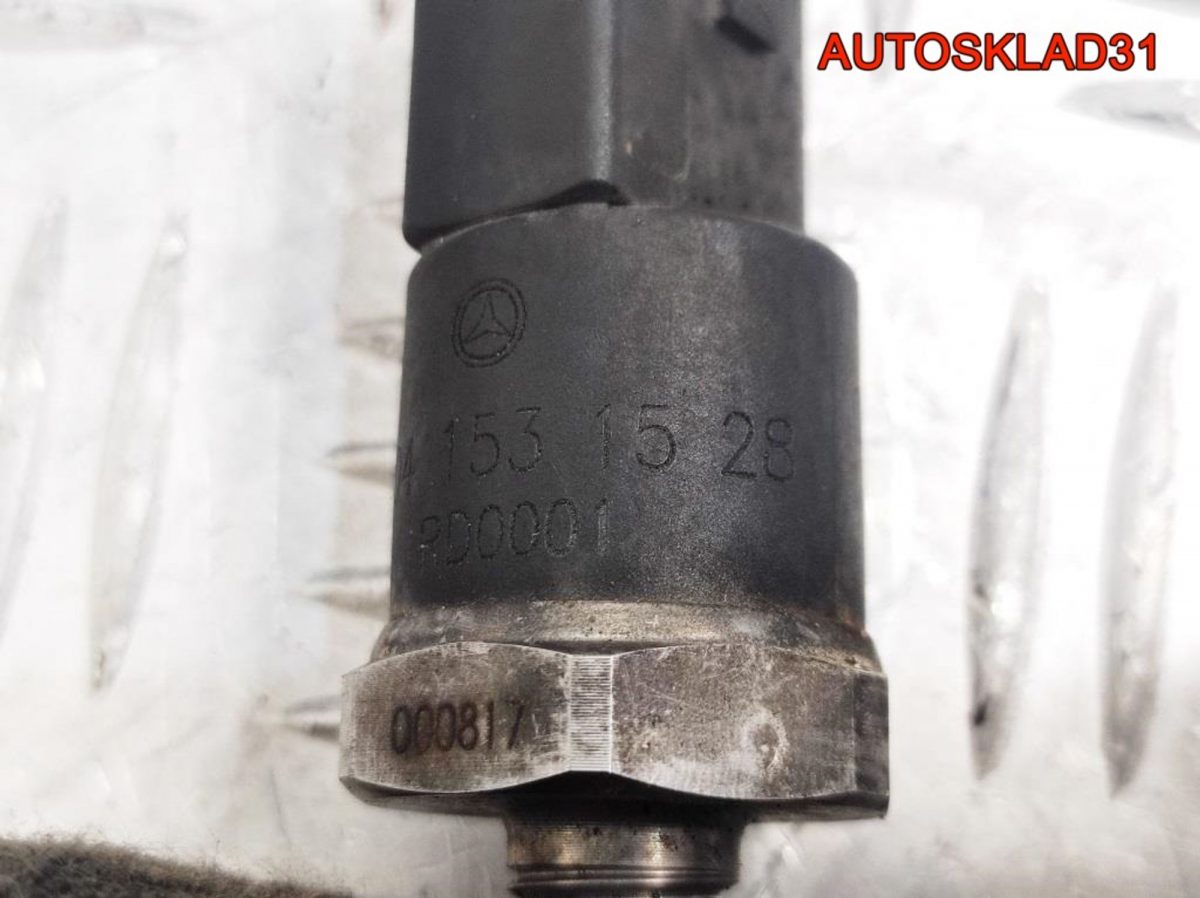 Датчик давления топлива Mercedes W220 3,2 613.960 A0041531528 - АвтоСклад31.рф - авторазборка контрактные б/у запчасти в г. Белгород