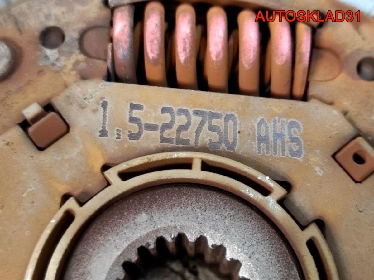 Маховик в сборе со сцеплением Hyundai Getz 1,4 G4EE Бензин - АвтоСклад31.рф - авторазборка контрактные б/у запчасти в г. Белгород