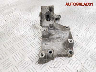 Кронштейн генератора VW Golf 4 1,9 ATD 038903143R - АвтоСклад31.рф - авторазборка контрактные б/у запчасти в г. Белгород