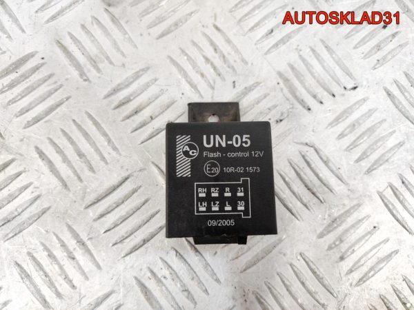 Бардачок Audi A4 B6 8E1857035 - АвтоСклад31.рф - авторазборка контрактные б/у запчасти в г. Белгород