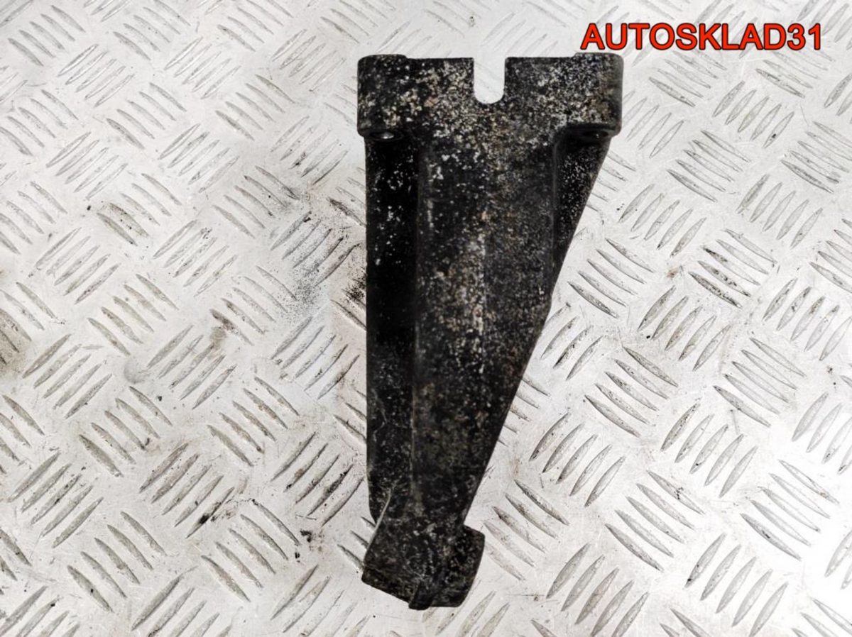 Кронштейн двигателя правый Mercedes W220 3.2 613.960 A6132230804 - АвтоСклад31.рф - авторазборка контрактные б/у запчасти в г. Белгород