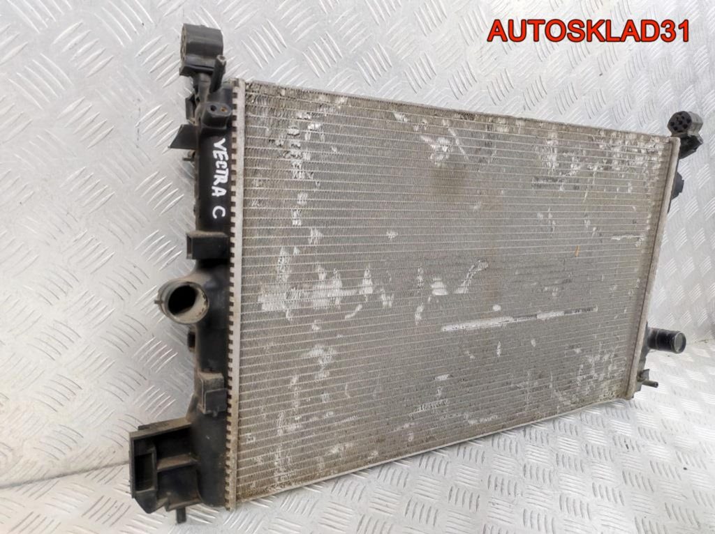 Радиатор основной Opel Vectra C 1,9 Дизель 13196477 - АвтоСклад31.рф - авторазборка контрактные б/у запчасти в г. Белгород Радиатор основной Opel Vectra C 1,9 Дизель 13196477 - АвтоСклад31.рф - авторазборка контрактные б/у запчасти в г. Белгород