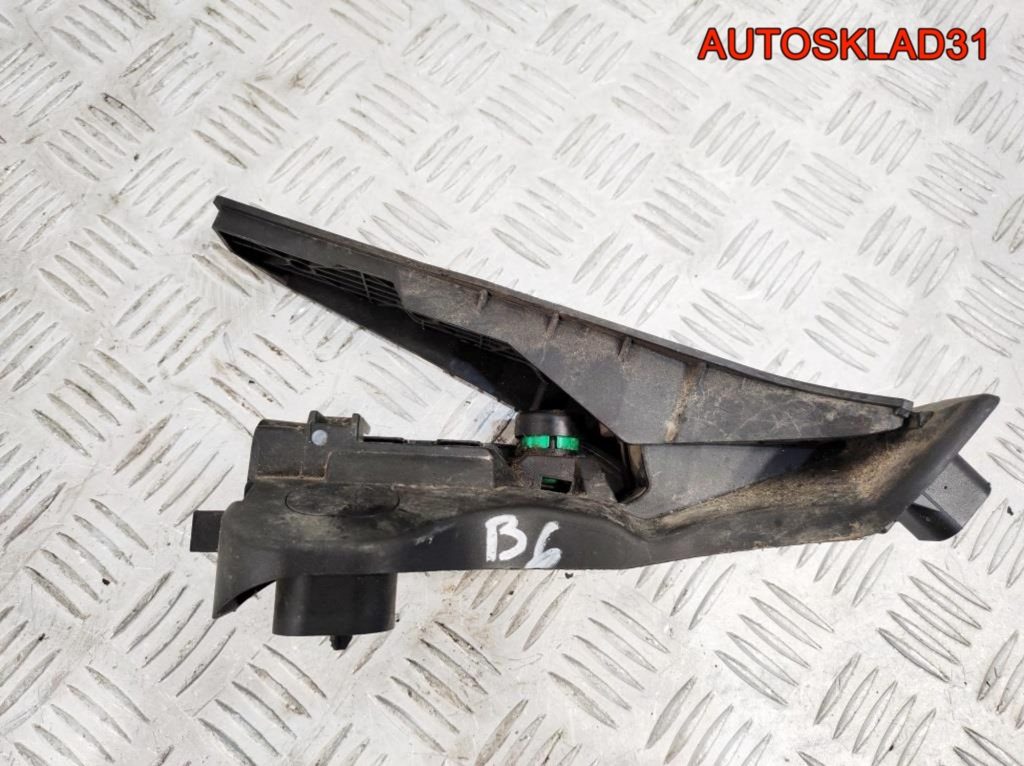 Педаль газа Volkswagen Passat B6 1K1723503L - АвтоСклад31.рф - авторазборка контрактные б/у запчасти в г. Белгород Педаль газа Volkswagen Passat B6 1K1723503L - АвтоСклад31.рф - авторазборка контрактные б/у запчасти в г. Белгород