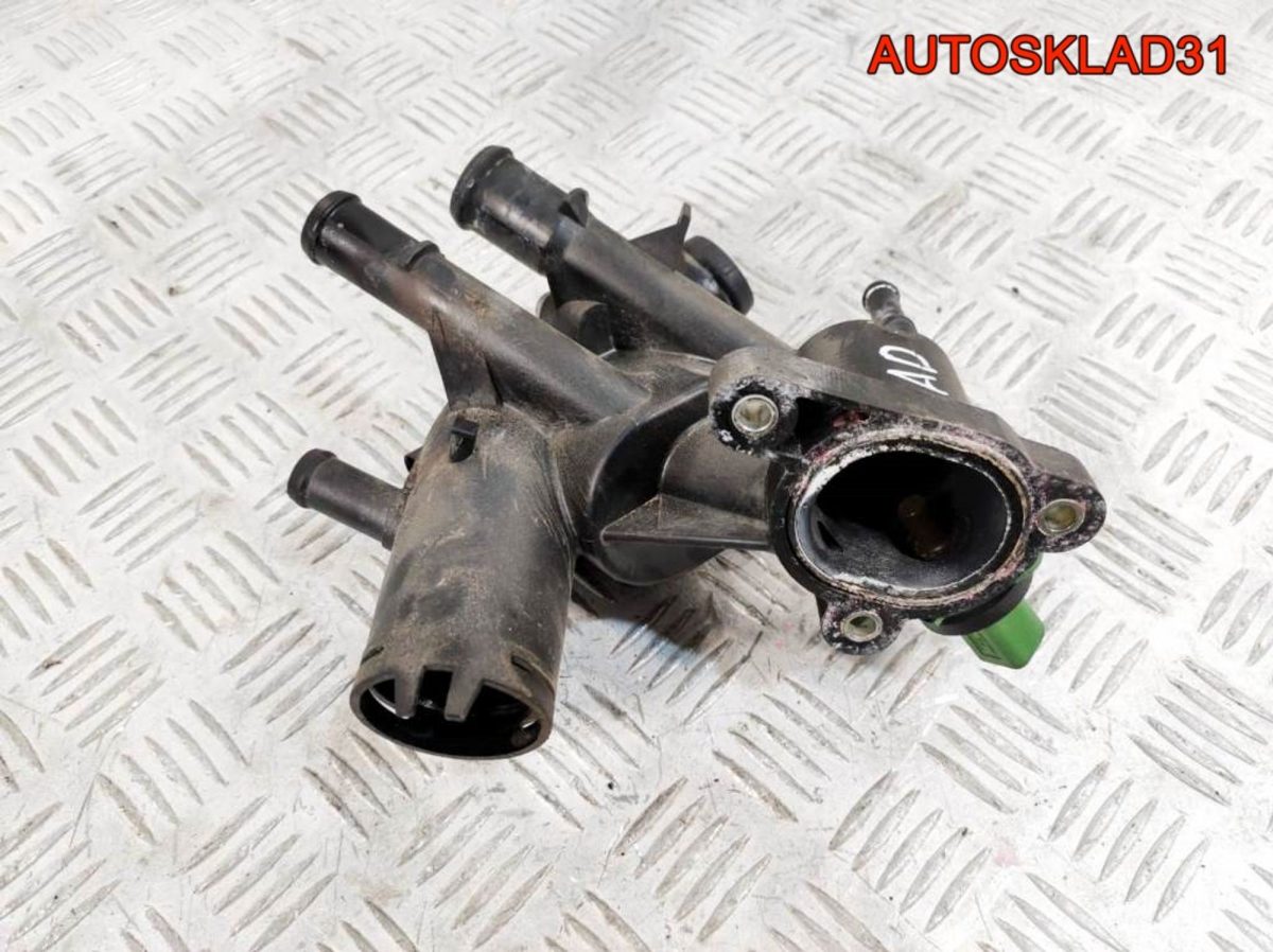 Корпус термостата VW Golf 4 1,6 BAD Бензин 032121111CF - АвтоСклад31.рф - авторазборка контрактные б/у запчасти в г. Белгород