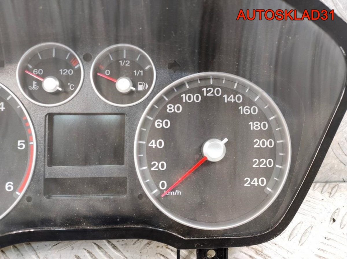 Панель приборов Ford Focus 2 7M5T10849LB Дизель - АвтоСклад31.рф - авторазборка контрактные б/у запчасти в г. Белгород