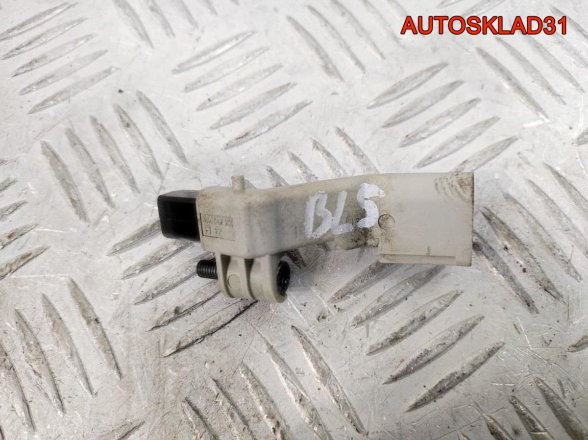Датчик положения коленвала VW Golf 5 045906433A - АвтоСклад31.рф - авторазборка контрактные б/у запчасти в г. Белгород