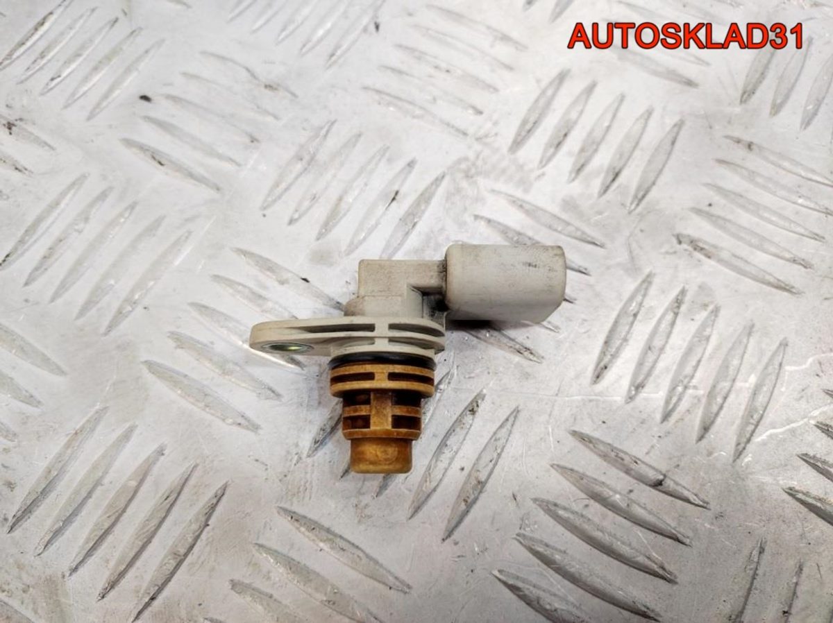 Датчик положения распредвала VW Passat B6 030907601D - АвтоСклад31.рф - авторазборка контрактные б/у запчасти в г. Белгород