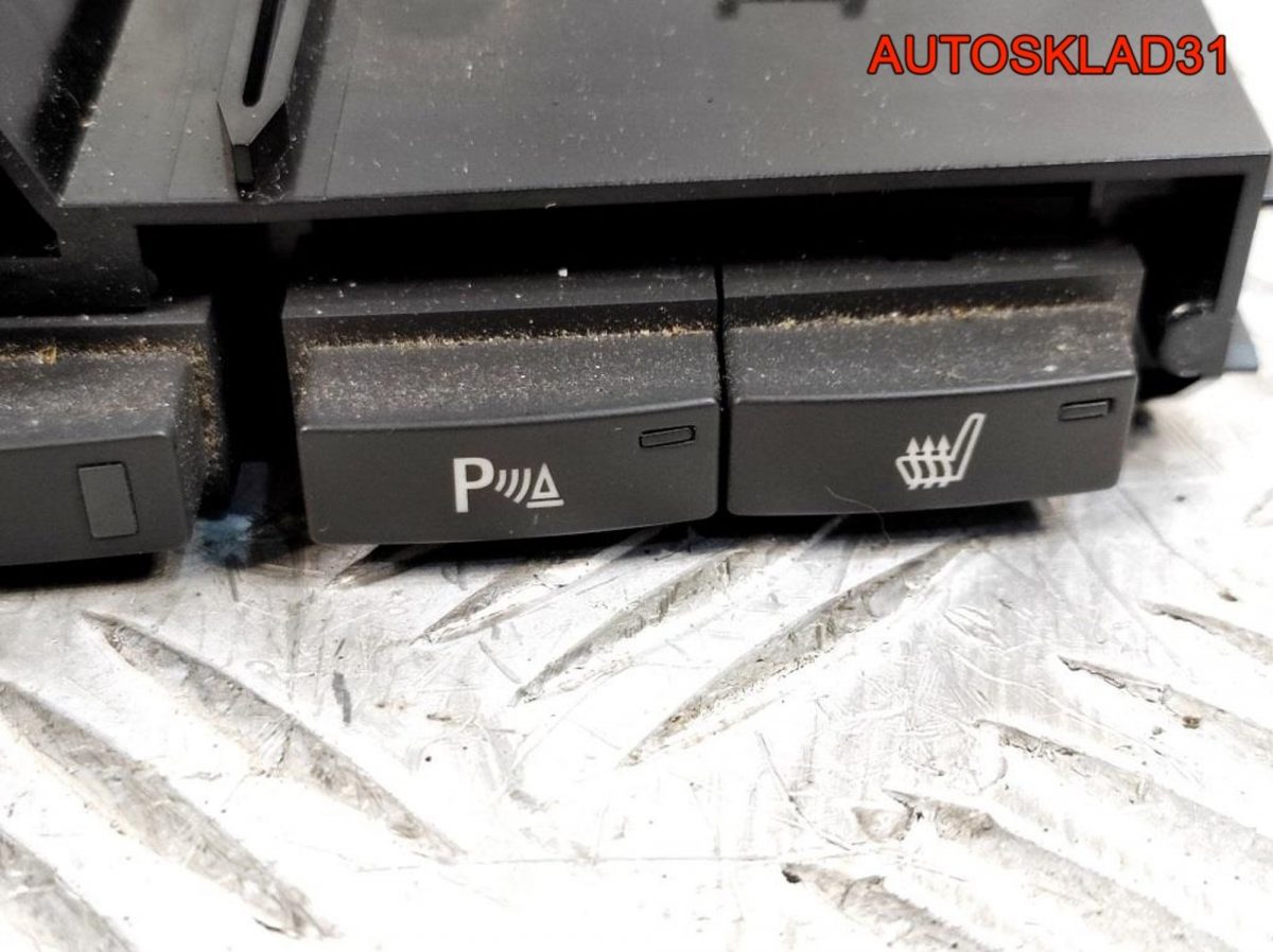 Блок кнопок Opel Corsa D 13250805 - АвтоСклад31.рф - авторазборка контрактные б/у запчасти в г. Белгород