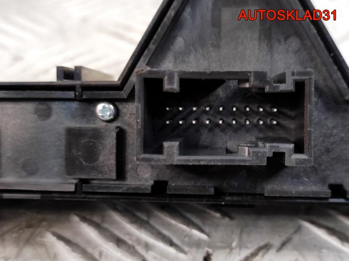 Блок кнопок Opel Corsa D 13250805 - АвтоСклад31.рф - авторазборка контрактные б/у запчасти в г. Белгород