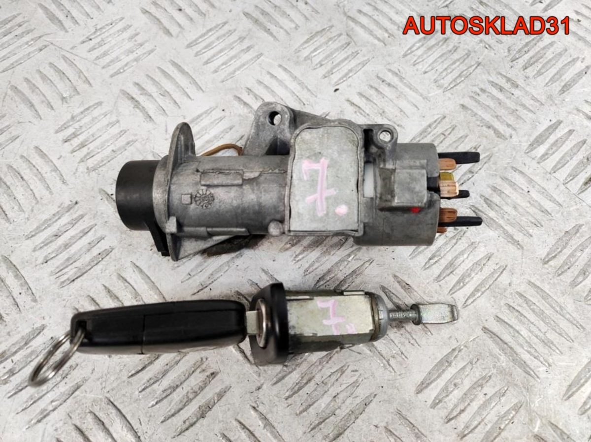 Комплект замок зажигания и личинка с ключом Volkswagen Golf 4 4B0905851C - АвтоСклад31.рф - авторазборка контрактные б/у запчасти в г. Белгород
