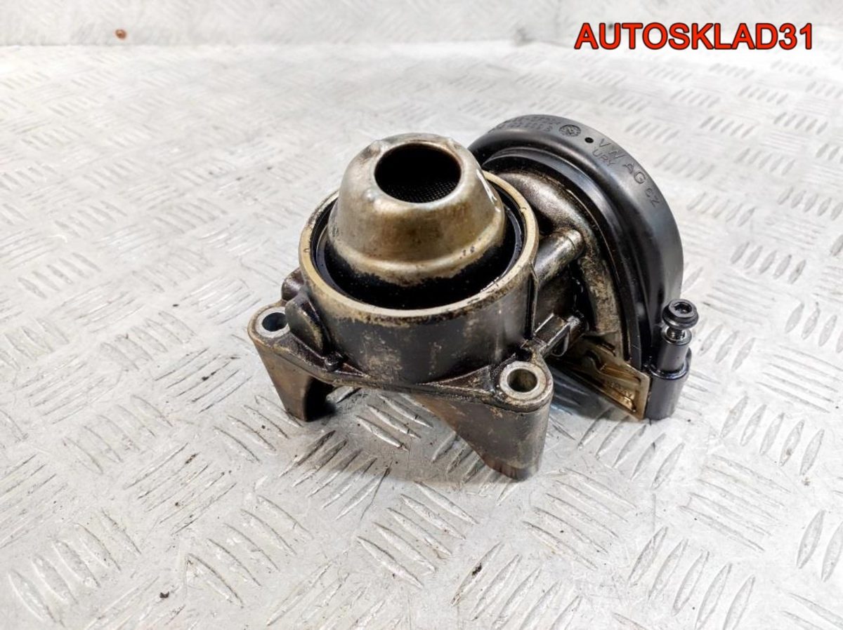 Насос масляный VW Polo 4 1,2 AWY Бензин 03D115105G - АвтоСклад31.рф - авторазборка контрактные б/у запчасти в г. Белгород