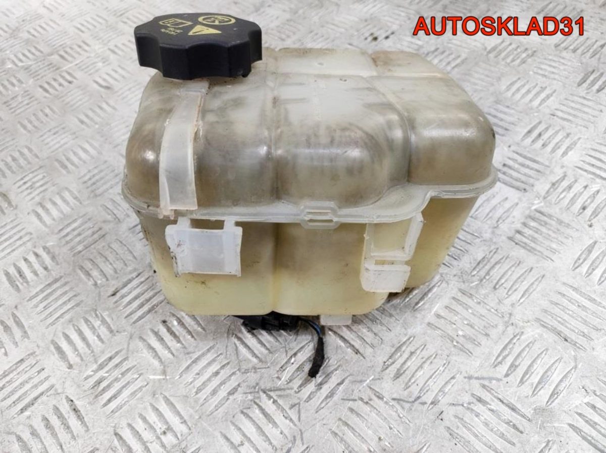Бачок расширительный Opel Astra J 1,4 A14NET 13393368 - АвтоСклад31.рф - авторазборка контрактные б/у запчасти в г. Белгород