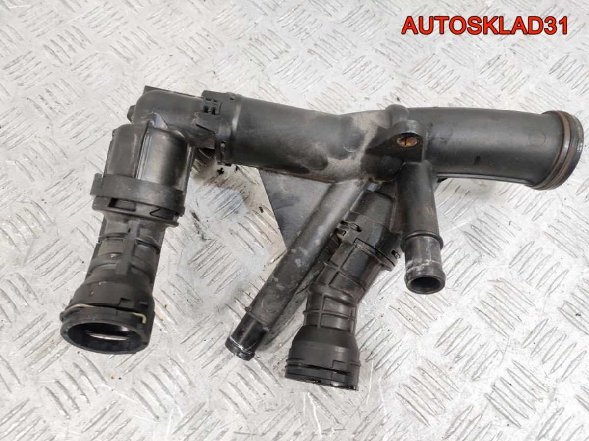 Корпус термостата VW Passat B8 2,0 Дизель 04L121026F - АвтоСклад31.рф - авторазборка контрактные б/у запчасти в г. Белгород
