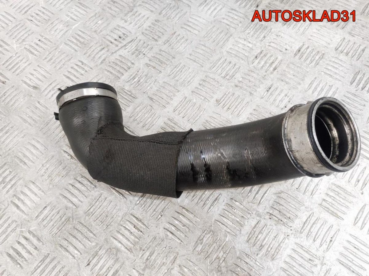 Патрубок интеркулера левый Mercedes Benz W211 A2115282982 - АвтоСклад31.рф - авторазборка контрактные б/у запчасти в г. Белгород