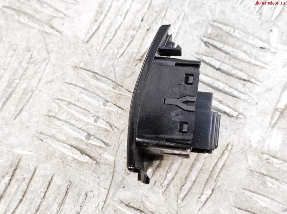 Кнопка аварийной сигнализации Audi A6 C7 4G 4G0941509 - АвтоСклад31.рф - авторазборка контрактные б/у запчасти в г. Белгород