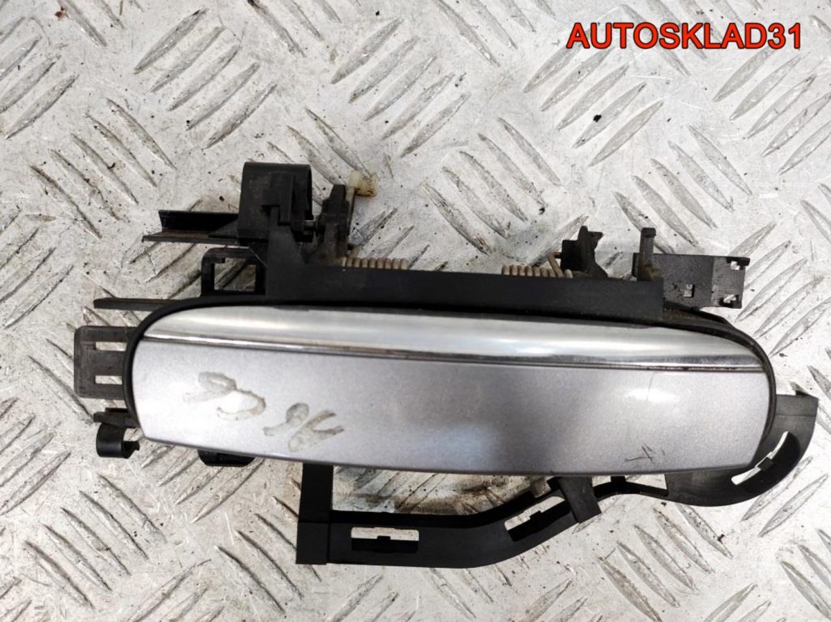 Ручка двери внешняя передняя правая Audi A6 C6 4F0837208B - АвтоСклад31.рф - авторазборка контрактные б/у запчасти в г. Белгород