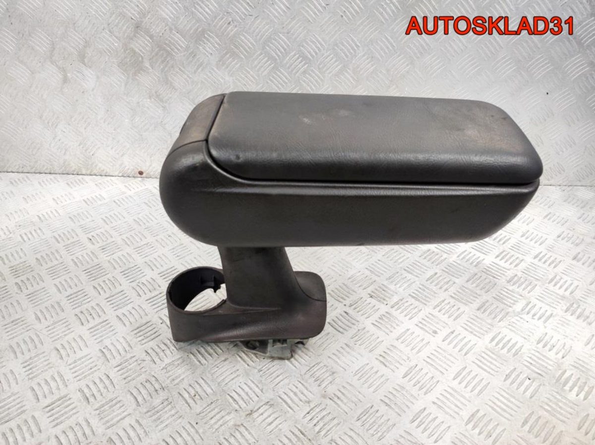Подлокотник Mercedes-Benz W168 A1686800019 - АвтоСклад31.рф - авторазборка контрактные б/у запчасти в г. Белгород