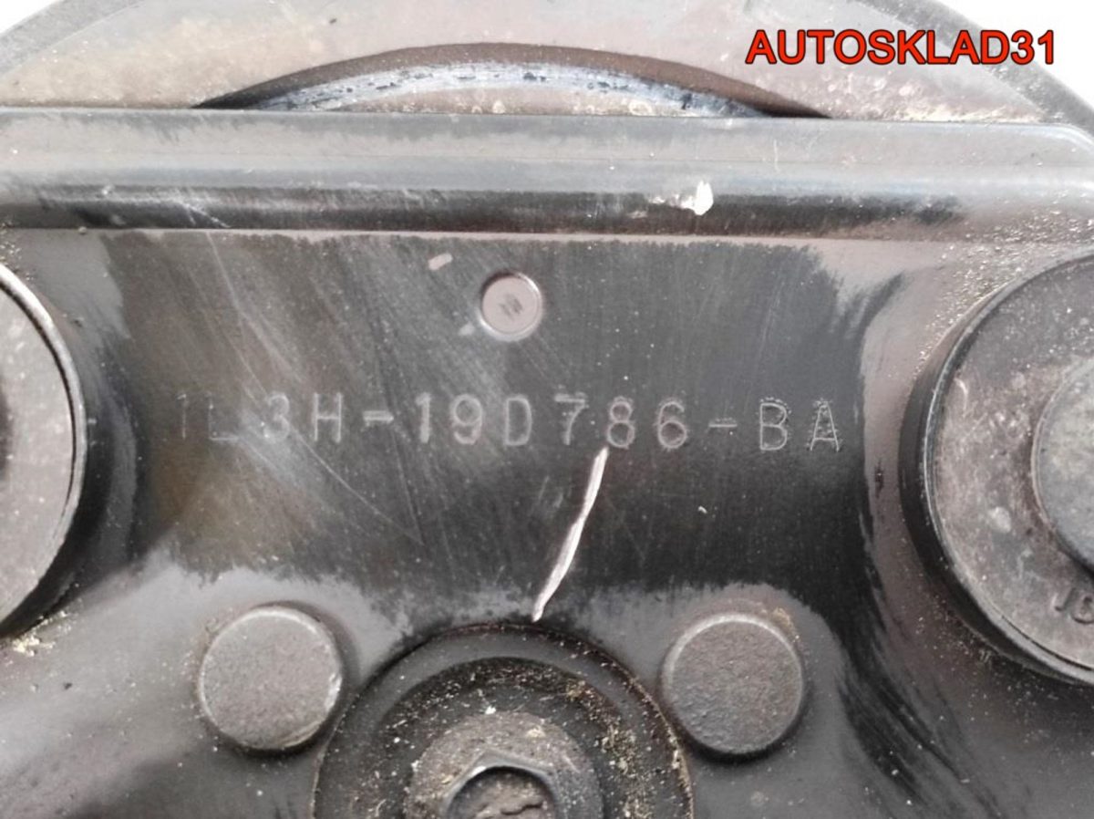Компрессор кондиционера Ford Maverick 2 3,0 7KB4 6L8419D629EA - АвтоСклад31.рф - авторазборка контрактные б/у запчасти в г. Белгород