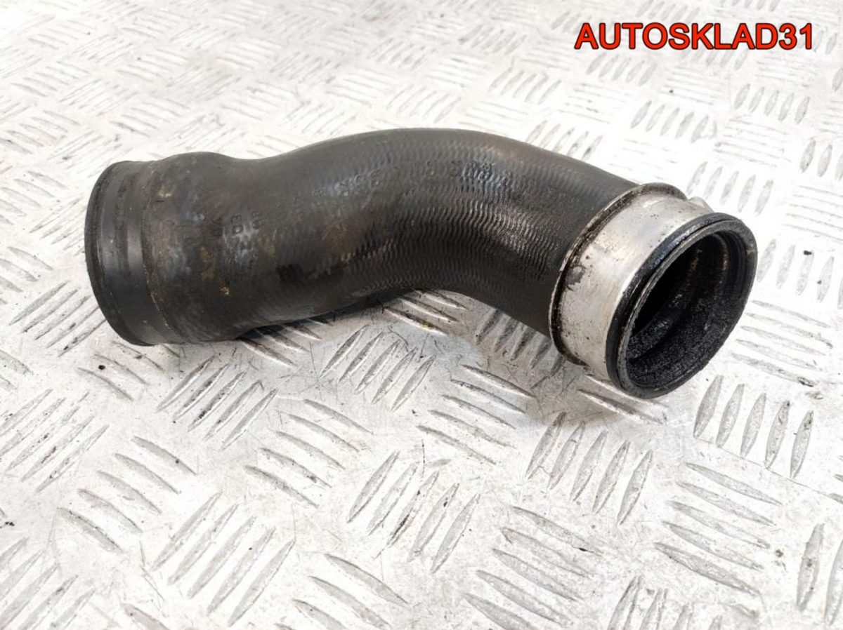 Патрубок интеркулера VW Passat B6 2.0 BMR 3C0145838B Дизель - АвтоСклад31.рф - авторазборка контрактные б/у запчасти в г. Белгород
