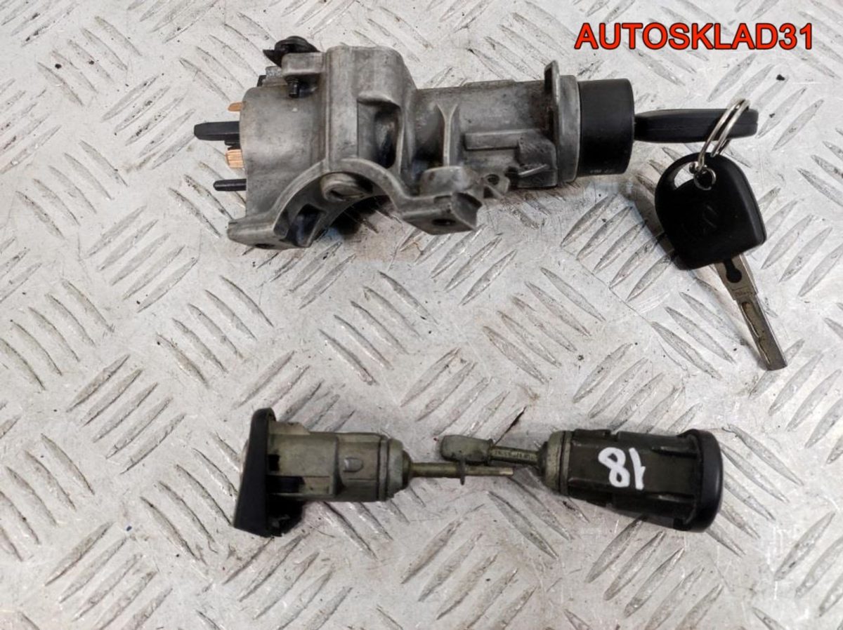 Комплект замок зажигания и личинки с ключом VW Golf 4 4B0905851C - АвтоСклад31.рф - авторазборка контрактные б/у запчасти в г. Белгород