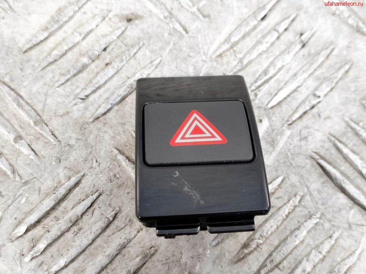 Кнопка аварийной сигнализации Audi A6 C7 4G 4G0941509 - АвтоСклад31.рф - авторазборка контрактные б/у запчасти в г. Белгород