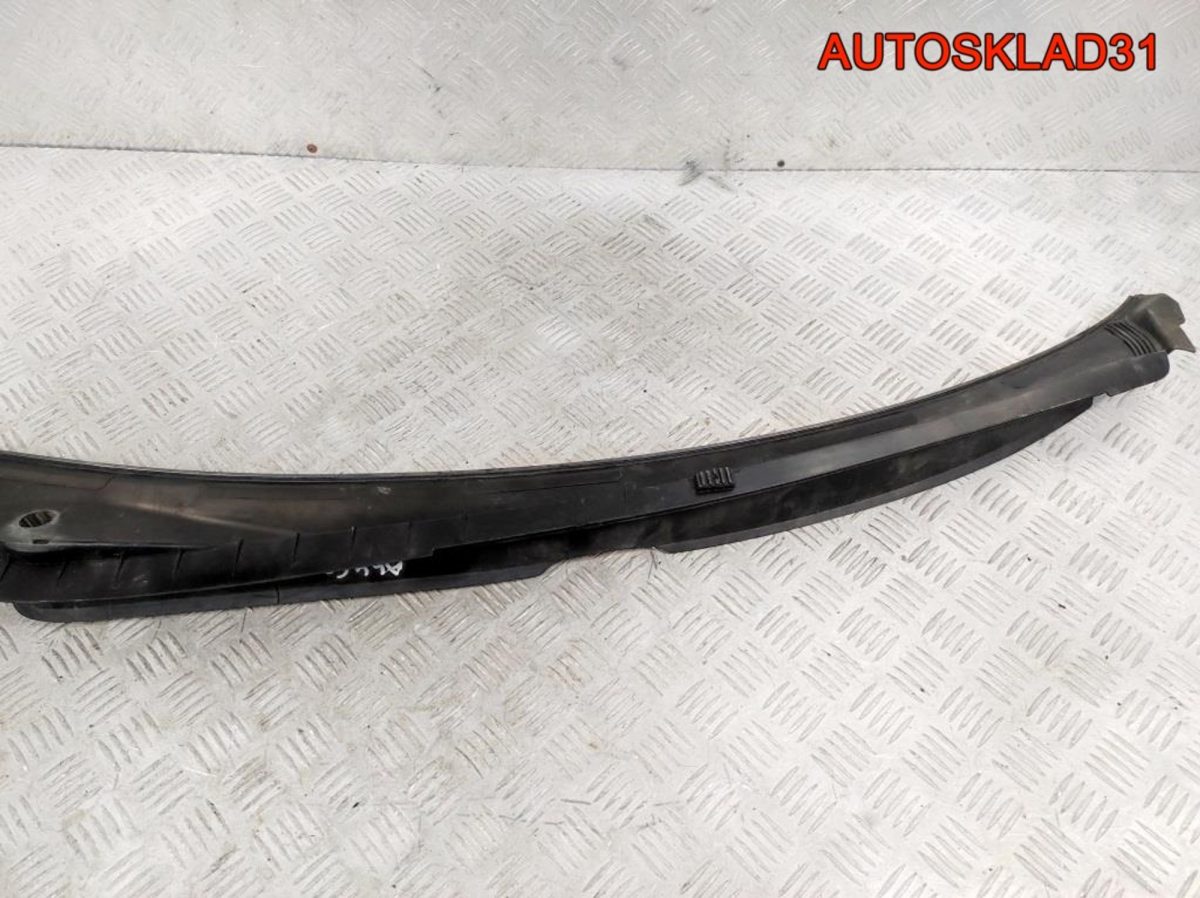 Решетка стеклоочистителя Audi A6 C7 4G1819403 - АвтоСклад31.рф - авторазборка контрактные б/у запчасти в г. Белгород