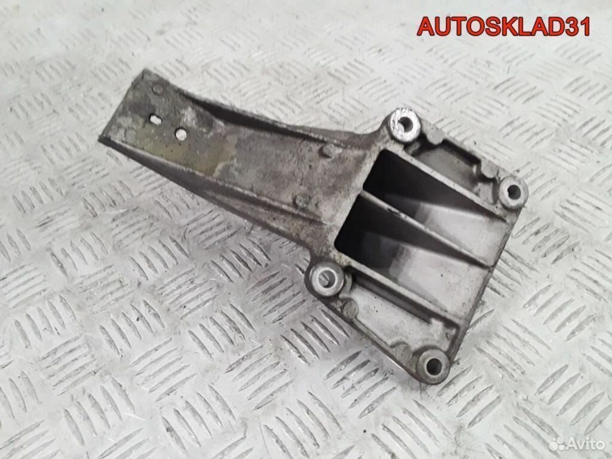 Кронштейн двигателя левый BMW E39 M52 22111092973 - АвтоСклад31.рф - авторазборка контрактные б/у запчасти в г. Белгород