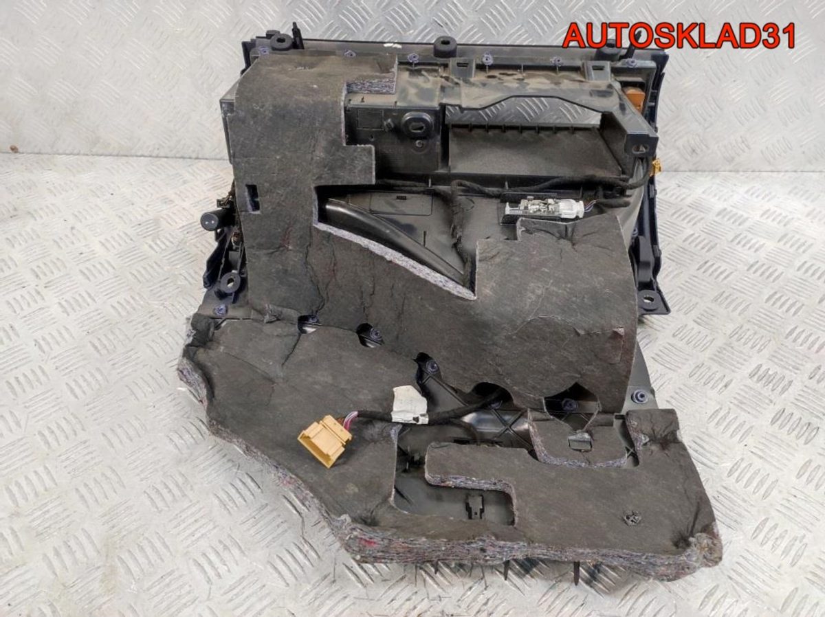 Бардачок Audi A4 B6 8E1857035 - АвтоСклад31.рф - авторазборка контрактные б/у запчасти в г. Белгород