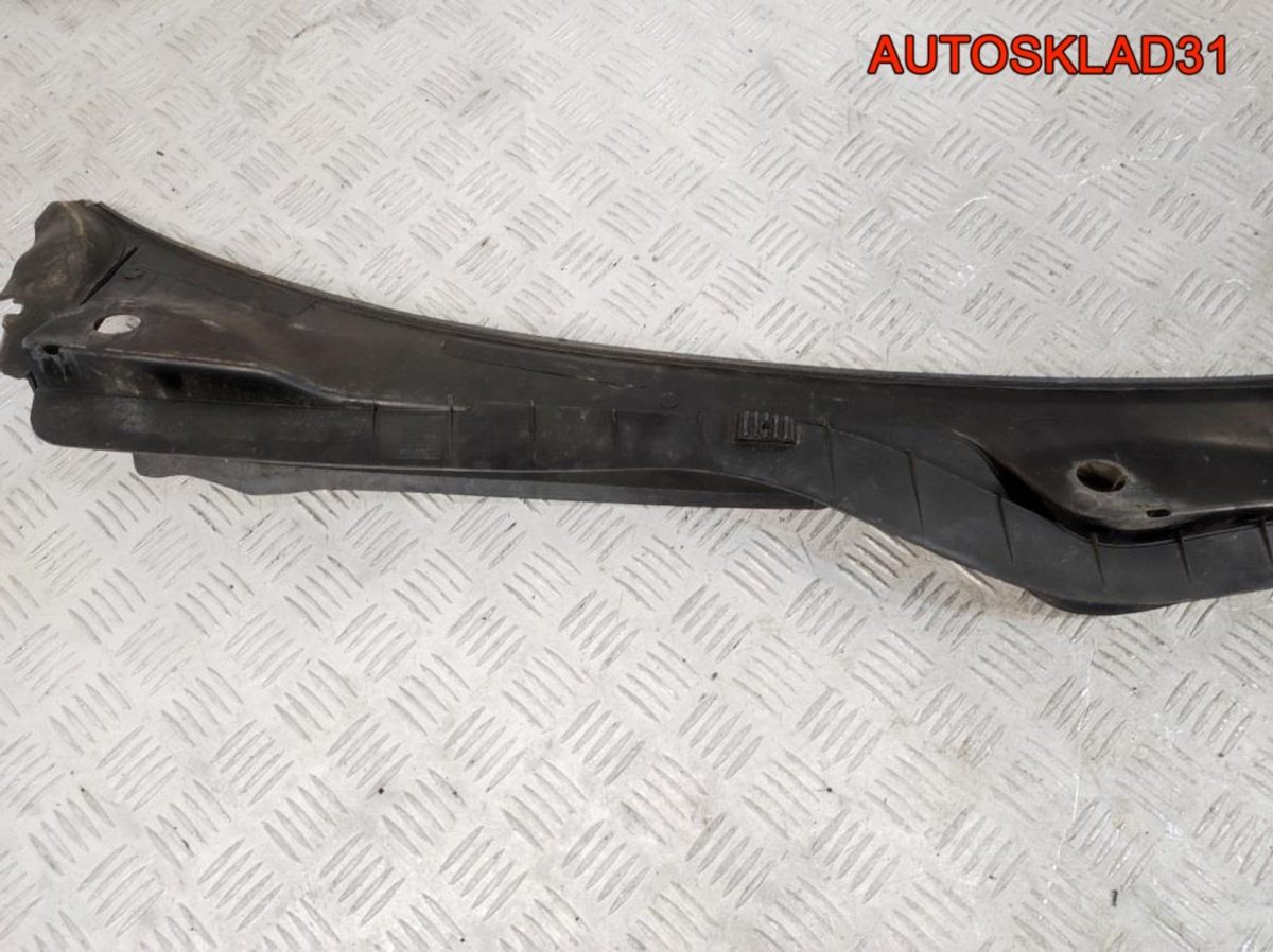 Решетка стеклоочистителя Audi A6 C7 4G1819403 - АвтоСклад31.рф - авторазборка контрактные б/у запчасти в г. Белгород