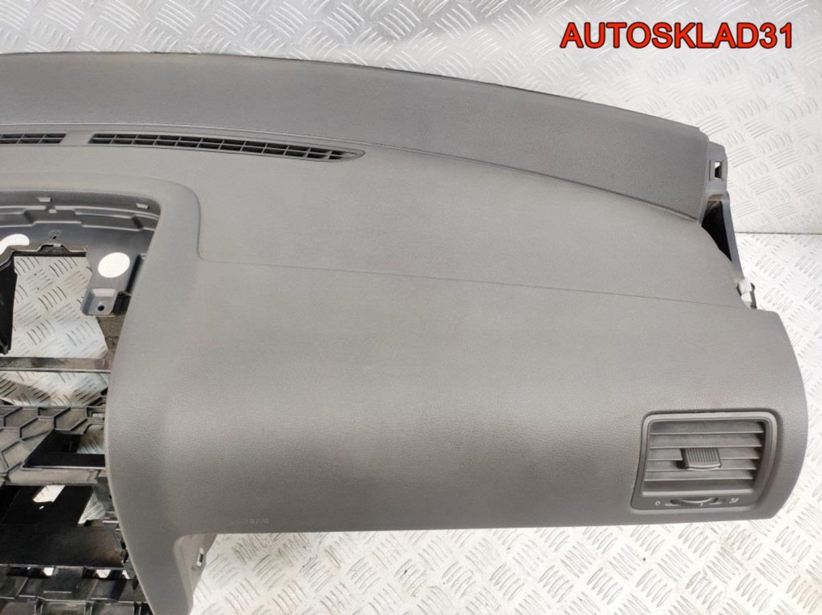 Торпедо Голое Volkswagen Golf 5 1K1857001B - АвтоСклад31.рф - авторазборка контрактные б/у запчасти в г. Белгород