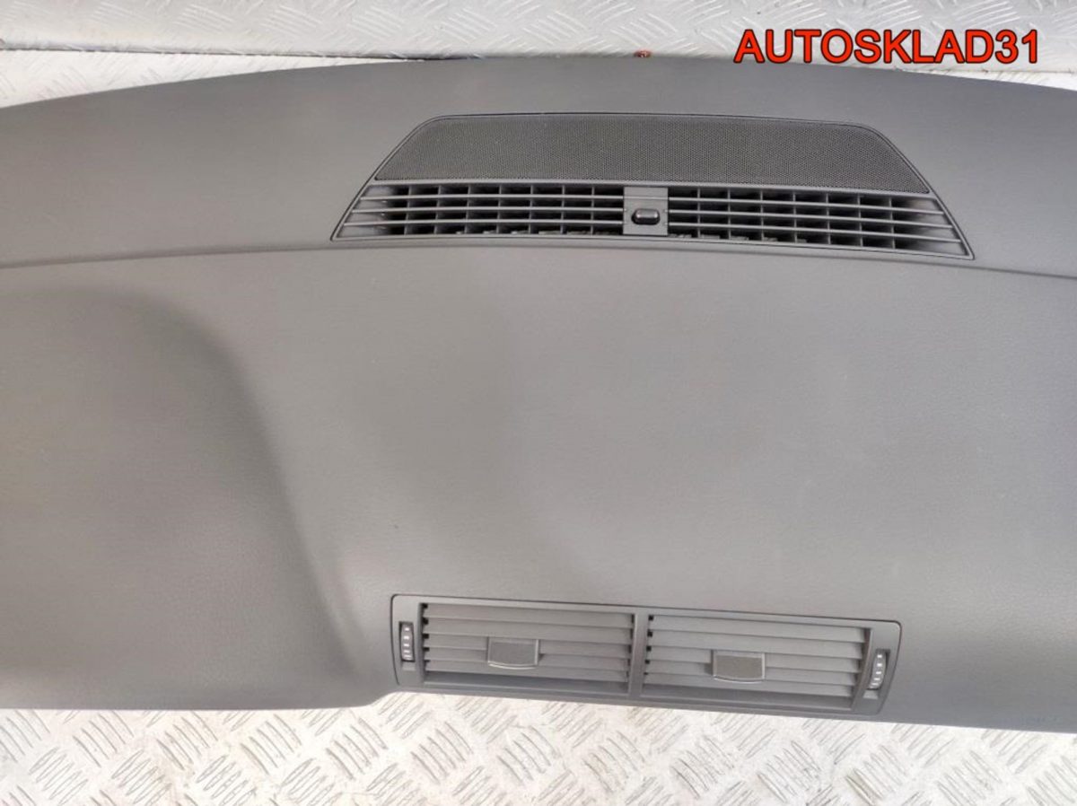 Торпедо Голое Audi A4 B6 8E1857067A - АвтоСклад31.рф - авторазборка контрактные б/у запчасти в г. Белгород