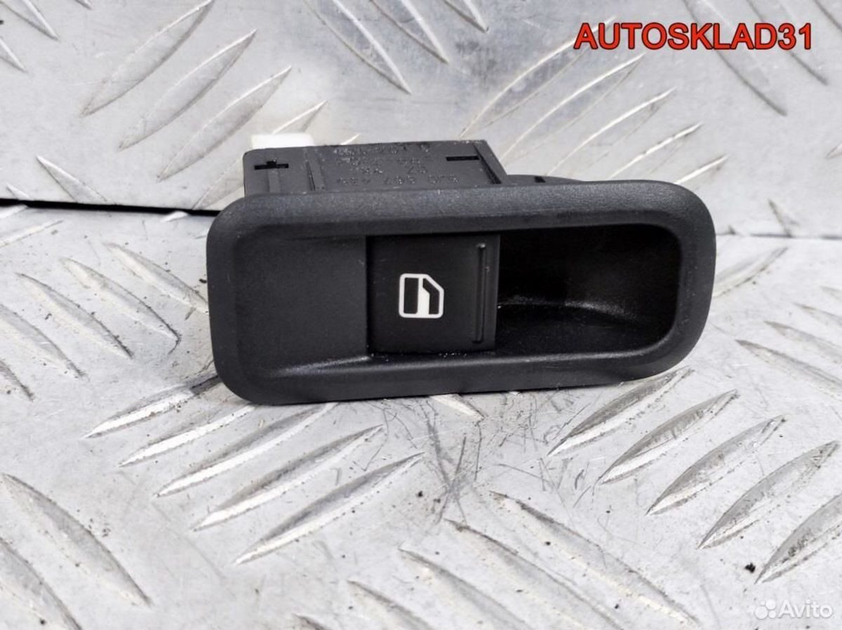 Кнопка стеклоподъемника Skoda Fabia 5j0959855 - АвтоСклад31.рф - авторазборка контрактные б/у запчасти в г. Белгород