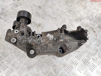 Кронштейн генератора Renault Trafic 2,0 M9R 780 8200527320 - АвтоСклад31.рф - авторазборка контрактные б/у запчасти в г. Белгород