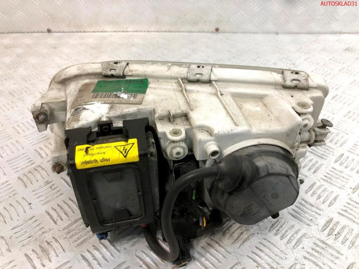 Фара правая Ксенон Volvo V40 30899885 - АвтоСклад31.рф - авторазборка контрактные б/у запчасти в г. Белгород