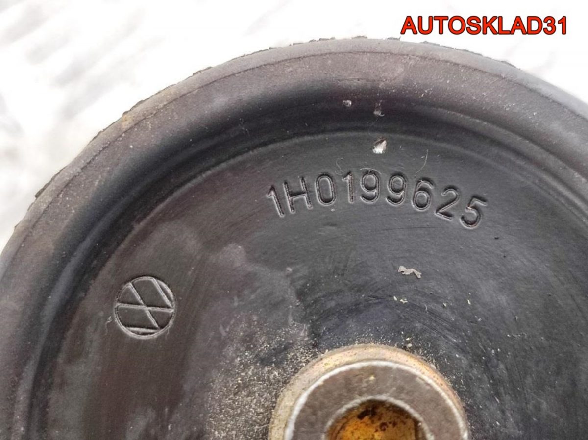 Опора двигателя VW Golf 3 1H0199625 - АвтоСклад31.рф - авторазборка контрактные б/у запчасти в г. Белгород