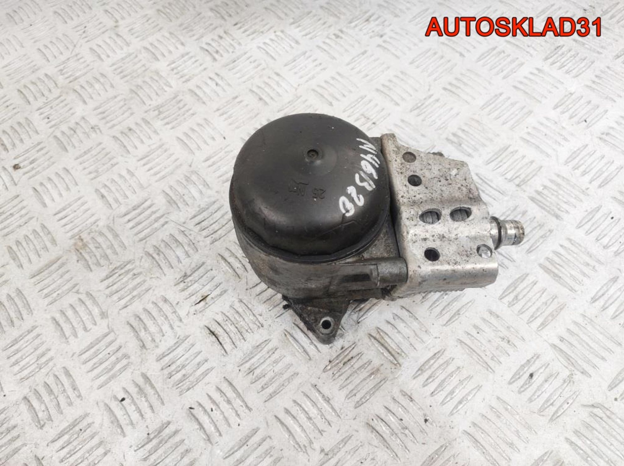 Корпус масляного фильтра BMW E90 2,0 N46B20B Бензин 7505203 - АвтоСклад31.рф - авторазборка контрактные б/у запчасти в г. Белгород Корпус масляного фильтра BMW E90 2,0 N46B20B Бензин 7505203 - АвтоСклад31.рф - авторазборка контрактные б/у запчасти в г. Белгород