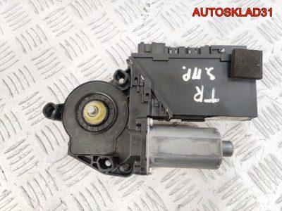 Моторчик стеклоподъемника з/п VW Touareg 3D0959794F - АвтоСклад31.рф - авторазборка контрактные б/у запчасти в г. Белгород