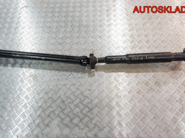 Патрубок радиатора VW Passat B5 1,6 Бензин 8D0121055J - АвтоСклад31.рф - авторазборка контрактные б/у запчасти в г. Белгород