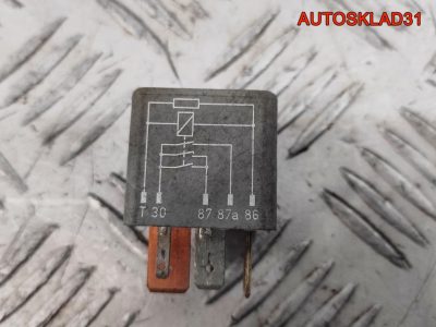 Реле топливного насоса №208 Audi 100 C4 8A0951253B - АвтоСклад31.рф - авторазборка контрактные б/у запчасти в г. Белгород