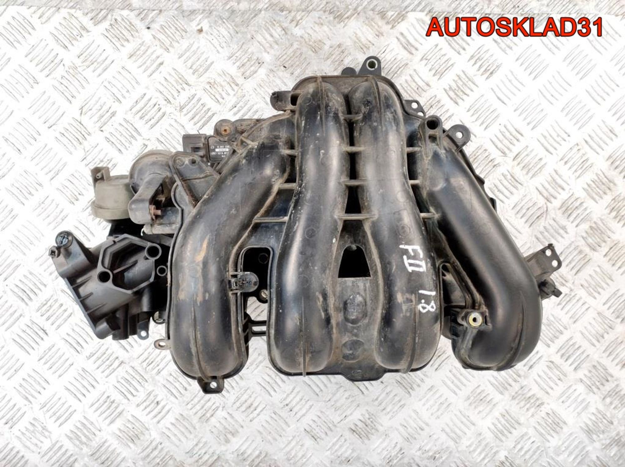 Коллектор впускной Ford Focus 2 1,8 QQDB 4M5G9424FT - АвтоСклад31.рф - авторазборка контрактные б/у запчасти в г. Белгород Коллектор впускной Ford Focus 2 1,8 QQDB 4M5G9424FT - АвтоСклад31.рф - авторазборка контрактные б/у запчасти в г. Белгород