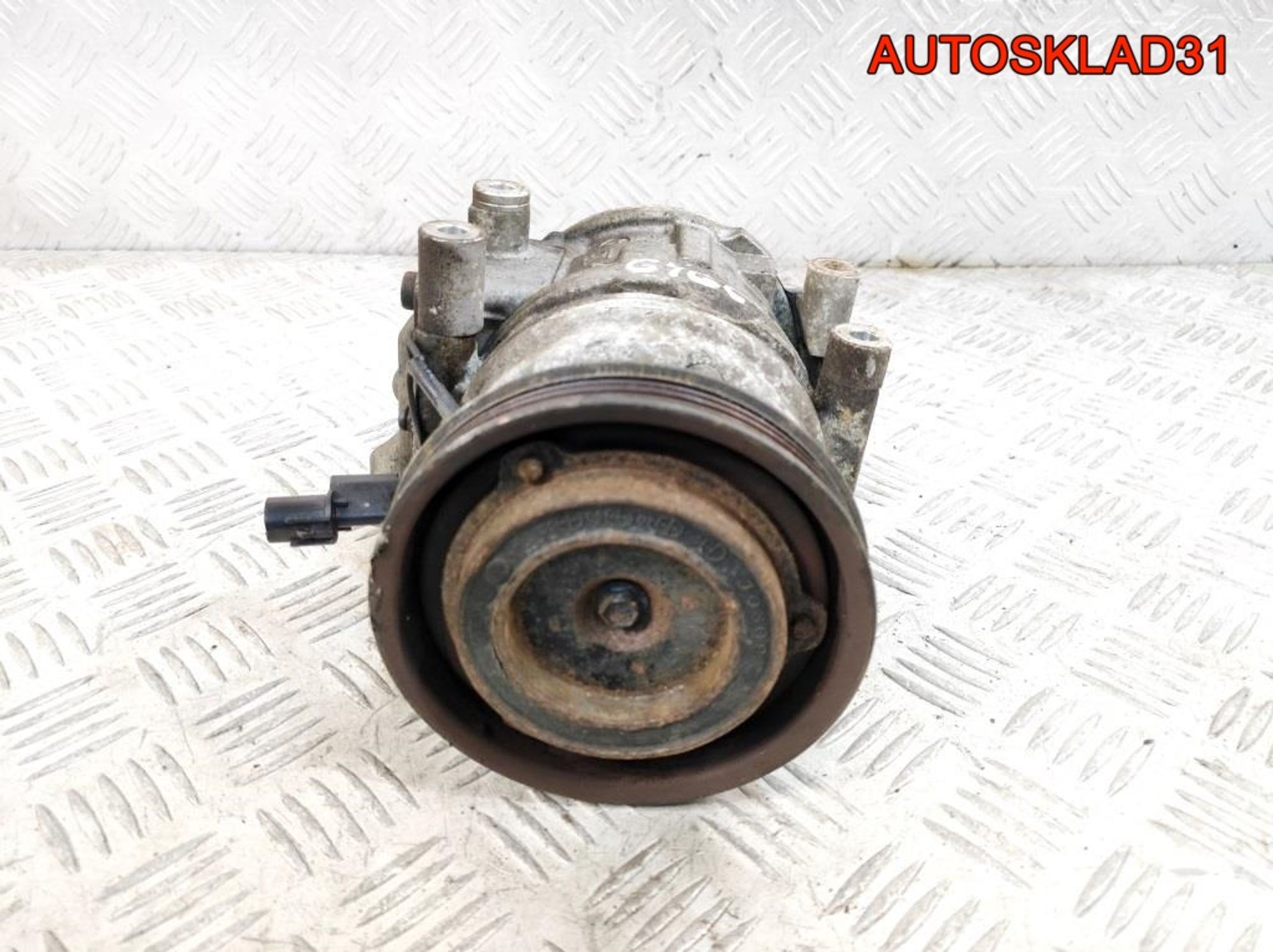 Компрессор кондиционера Kia Sportage 2 160402320K - АвтоСклад31.рф - авторазборка контрактные б/у запчасти в г. Белгород Компрессор кондиционера Kia Sportage 2 160402320K - АвтоСклад31.рф - авторазборка контрактные б/у запчасти в г. Белгород