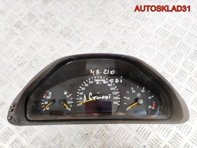 Панель приборов Mercedes W210 2,2 Дизель A2105402811 - АвтоСклад31.рф - авторазборка контрактные б/у запчасти в г. Белгород