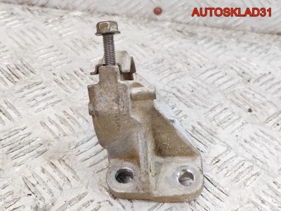 Кронштейн промвала Renault Megane 2 1,6 K4M 8200884534 - АвтоСклад31.рф - авторазборка контрактные б/у запчасти в г. Белгород