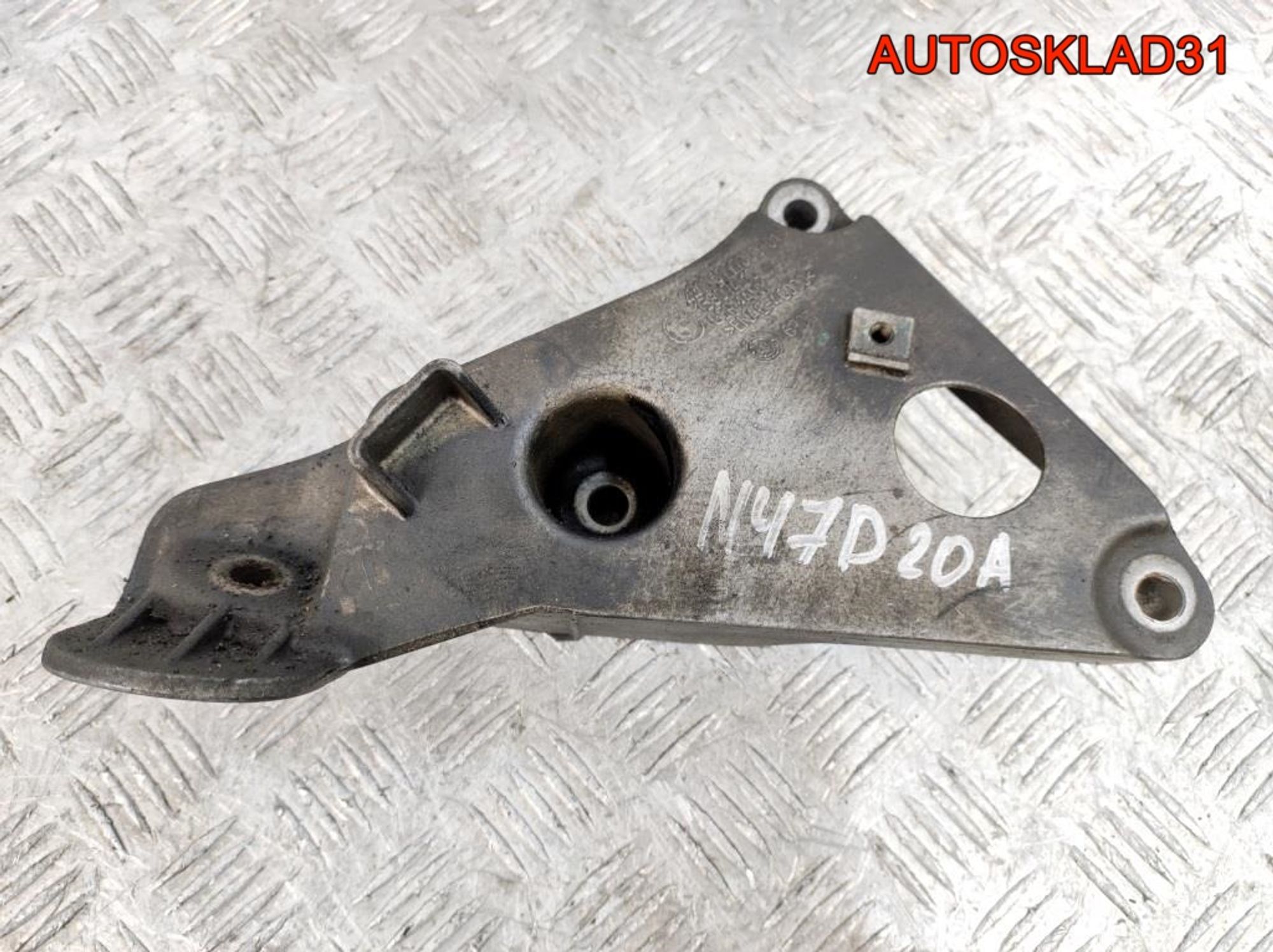 Кронштейн двигателя левый BMW E90 2.0 N47D20A 22116777053 - АвтоСклад31.рф - авторазборка контрактные б/у запчасти в г. Белгород Кронштейн двигателя левый BMW E90 2.0 N47D20A 22116777053 - АвтоСклад31.рф - авторазборка контрактные б/у запчасти в г. Белгород