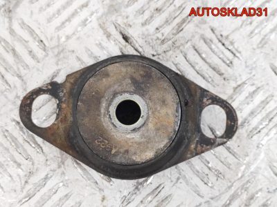 Опора МКПП левая Renault Megane 1 1,6 K4M 7700788318 - АвтоСклад31.рф - авторазборка контрактные б/у запчасти в г. Белгород