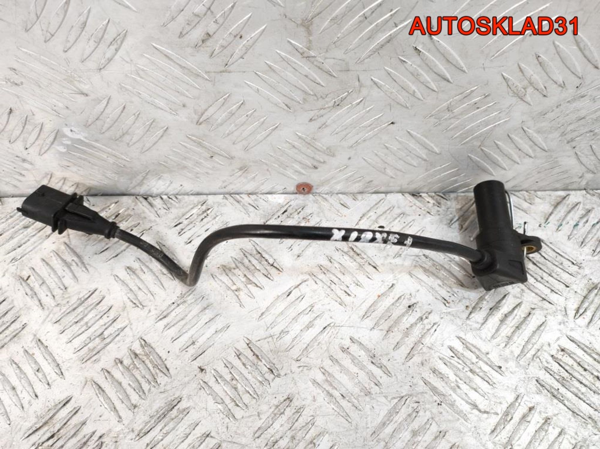 Датчик коленвала Opel Astra G 1.8 X18XE1 90520856 - АвтоСклад31.рф - авторазборка контрактные б/у запчасти в г. Белгород Датчик коленвала Opel Astra G 1.8 X18XE1 90520856 - АвтоСклад31.рф - авторазборка контрактные б/у запчасти в г. Белгород