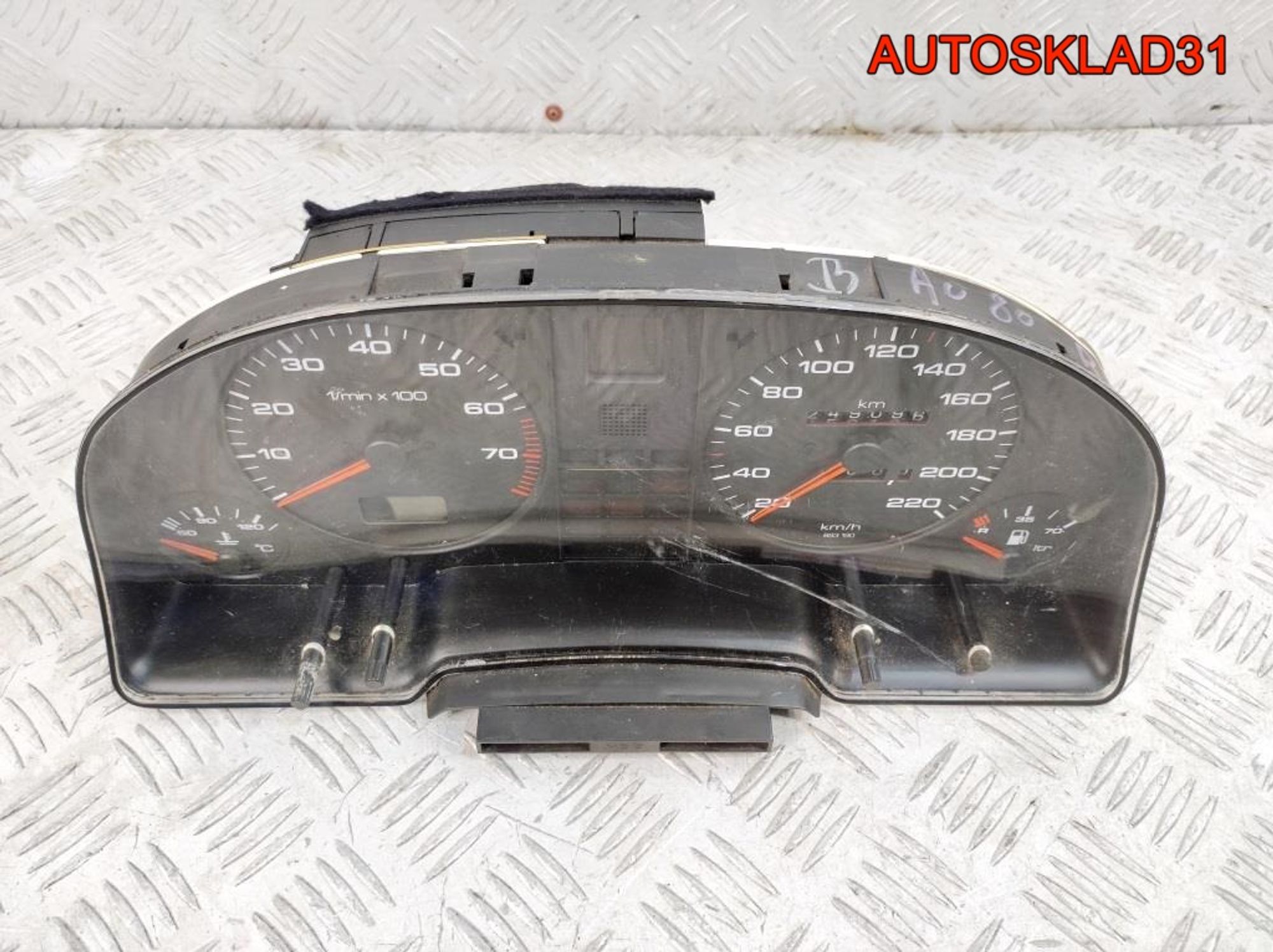 Панель приборов Audi 80 B3 893919067 Бензин - АвтоСклад31.рф - авторазборка контрактные б/у запчасти в г. Белгород Панель приборов Audi 80 B3 893919067 Бензин - АвтоСклад31.рф - авторазборка контрактные б/у запчасти в г. Белгород