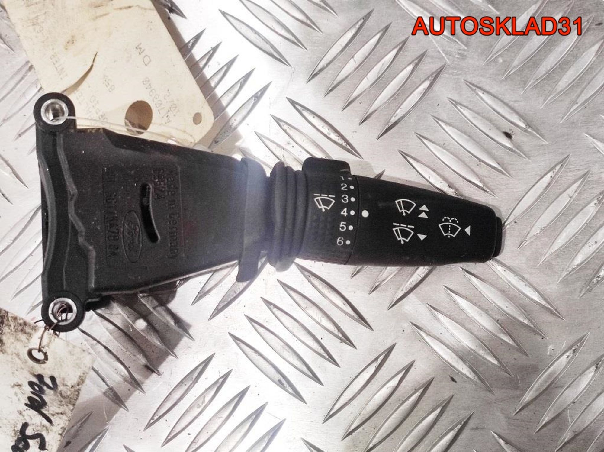 Переключатель стеклоочистителей Ford Scorpio 90GG17K478BA - АвтоСклад31.рф - авторазборка контрактные б/у запчасти в г. Белгород Переключатель стеклоочистителей Ford Scorpio 90GG17K478BA - АвтоСклад31.рф - авторазборка контрактные б/у запчасти в г. Белгород