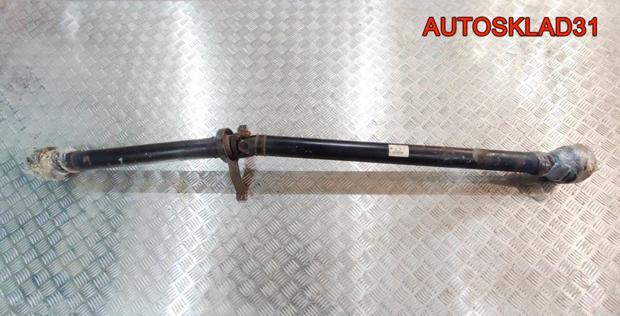 Вал карданный VW Passat B5 2,8 AMX АКПП Combi 3B0521101P - АвтоСклад31.рф - авторазборка контрактные б/у запчасти в г. Белгород Вал карданный VW Passat B5 2,8 AMX АКПП Combi 3B0521101P - АвтоСклад31.рф - авторазборка контрактные б/у запчасти в г. Белгород